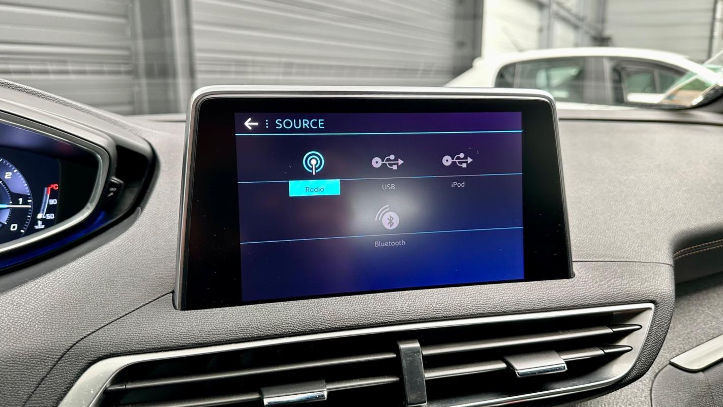 Peugeot 3008 - 1.5 130 GT-LINE S&S